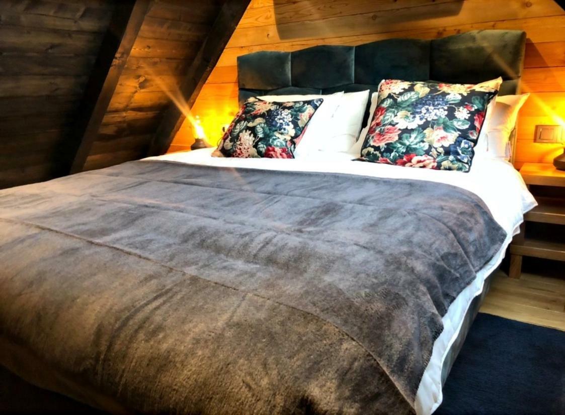 Zoe Luxury House Villa Gomirje Eksteriør bilde