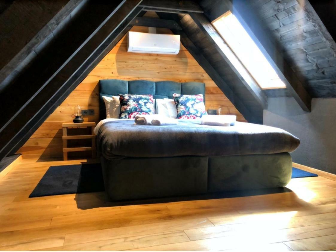 Zoe Luxury House Villa Gomirje Eksteriør bilde